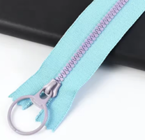 Candy Zipper with ring pull